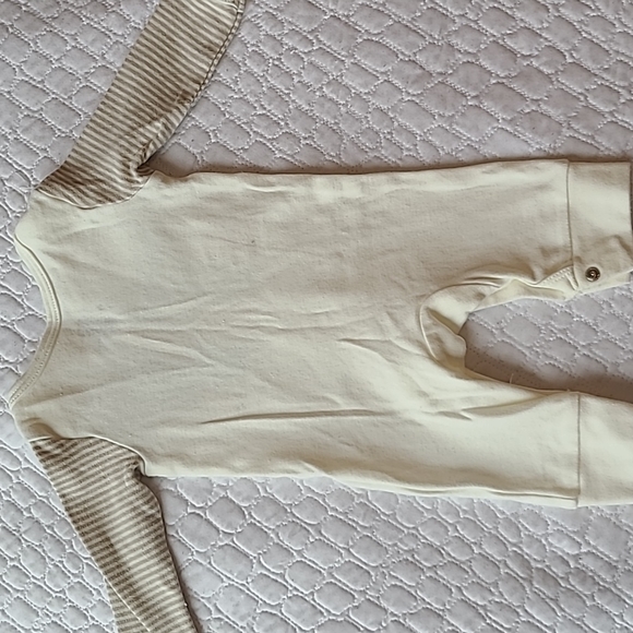 Newborn Easter Outfit - Picture 5 of 5